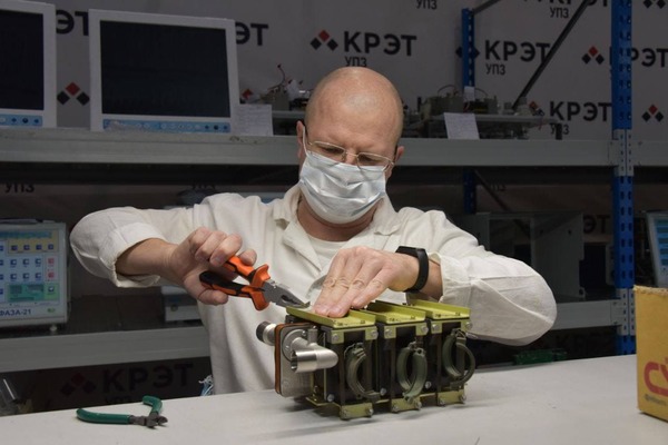 Уральский приборостроительный завод готовится к выпуску аппаратом ИВЛ, которые можно использовать на дому - Фото 1