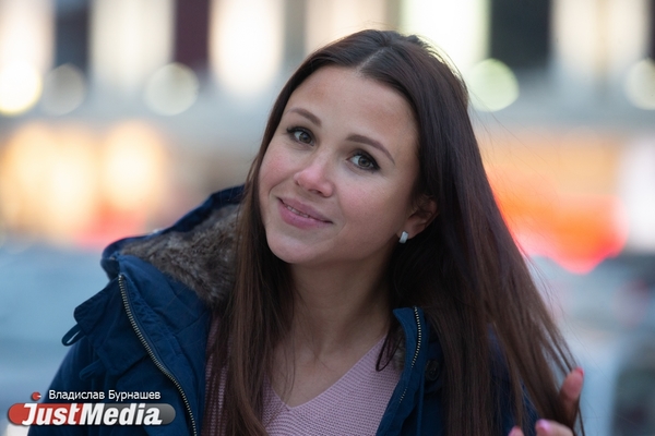 Анна Прозорова, гостья из Москвы: «В городе ощущается дыхание зимы». В Екатеринбурге 0 градусов - Фото 1