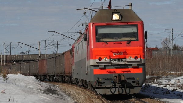 Погрузка на Свердловской железной дороге в ноябре выросла на 6,6% - Фото 1