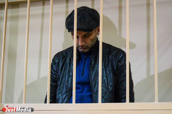 Свердловский суд оставил под стражей одного из подозреваемых в продаже суррогата до апреля 2022 года - Фото 1