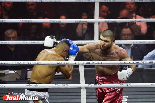 Магомед Курбанов и Партик Тейшера подписали контракт на бой в Екатеринбурге - Фото 1