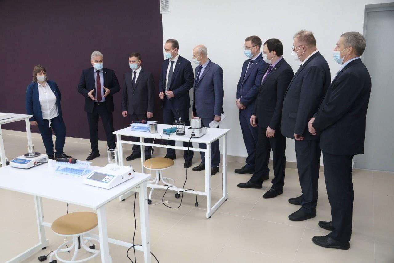 Правительство Свердловской области, УГМК и КЗТС создают условия для качественной подготовки высокопрофессиональных кадров для предприятий Кировграда - Фото 1