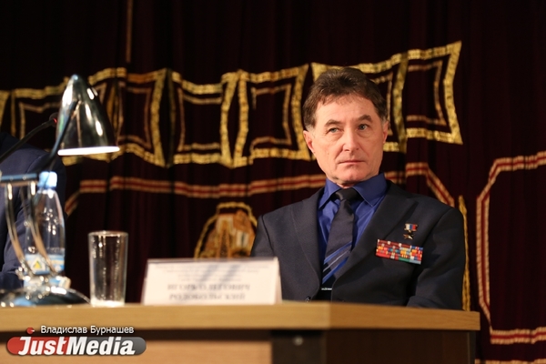 «Жители этих республик – это наши люди, так было исторически, и Россия им должна помочь». Герой России Игорь Родобольский назвал решение признания ДНР и ЛНР правильным и своевременным