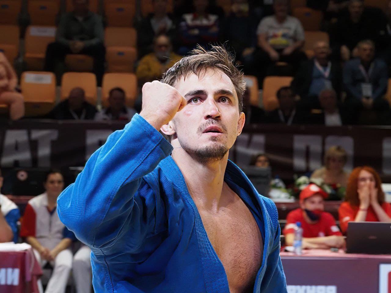 Восемь медалей завоевали самбисты УГМК на завершившемся в Верхней Пышме чемпионате России. Три из них – золотые - Фото 1