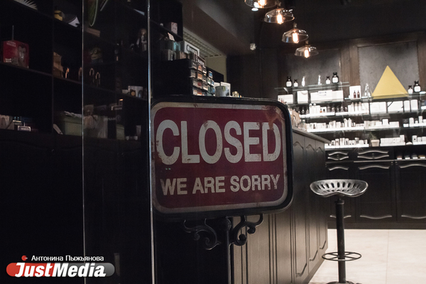 В Шанхае из-за вспышки коронавируса закрылся Диснейленд