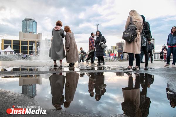 К 300-летию Екатеринбурга на улицах, дорогах, скверах и общественных территориях установят памятные таблички - Фото 1