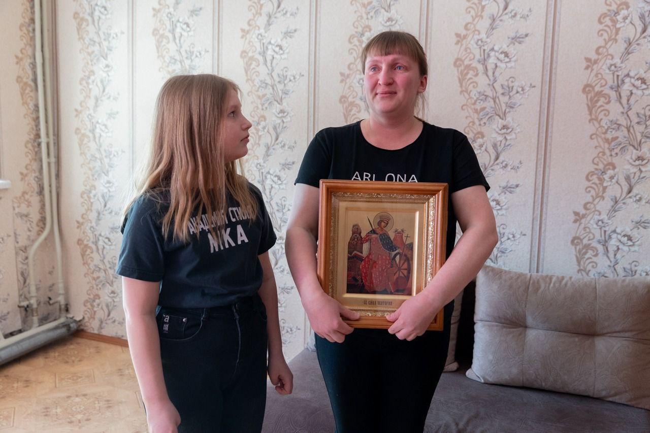 Фонд святой Екатерины помог двум уральским семьям, потерявшим жилье - Фото 1