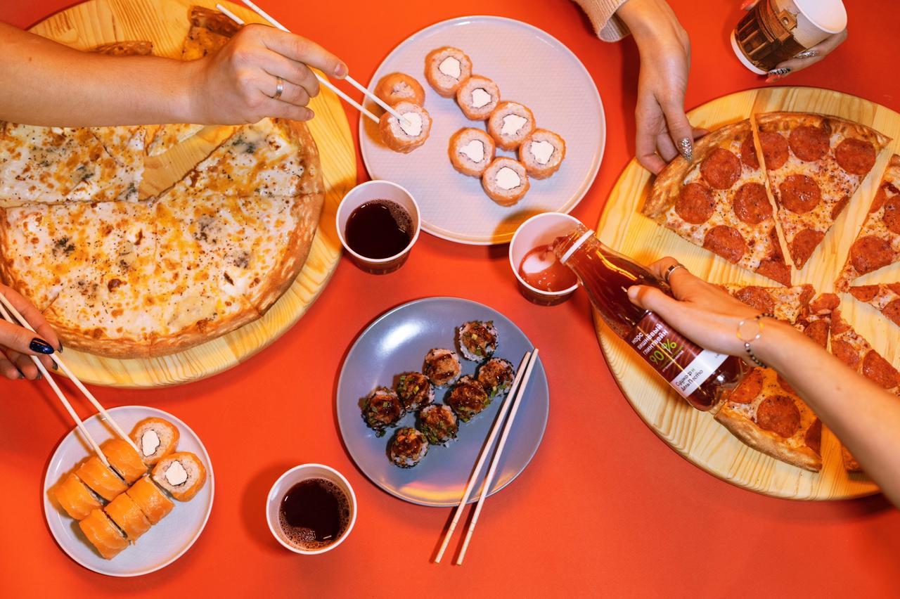 Выиграй сертификат на роллы или пиццу - Фото 1