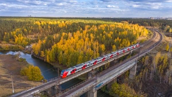 В летний период из Екатеринбурга в Каменск-Уральский будет курсировать «Ласточка выходного дня» - Фото 1