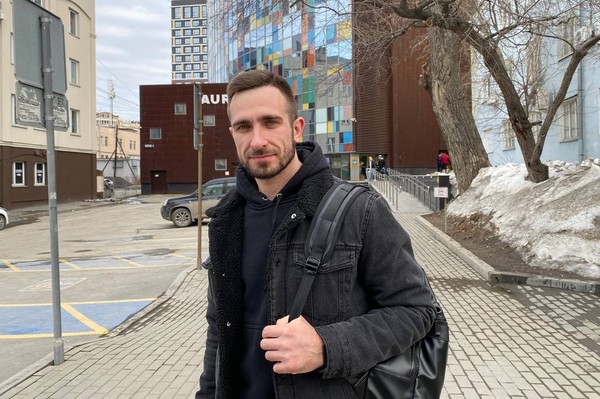 Игорь Поворознюк, pr-директор: «Желаю всем солнечной погоды» В Екатеринбурге +5 градусов