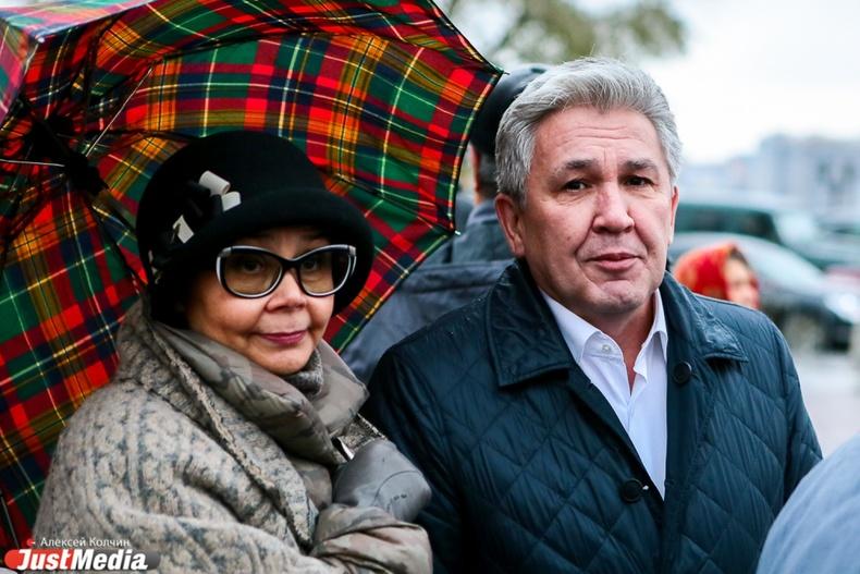 Суд оштрафовал бывшего депутата свердловского Заксобрания Нафика Фамиева за дискредитацию ВС РФ - Фото 1