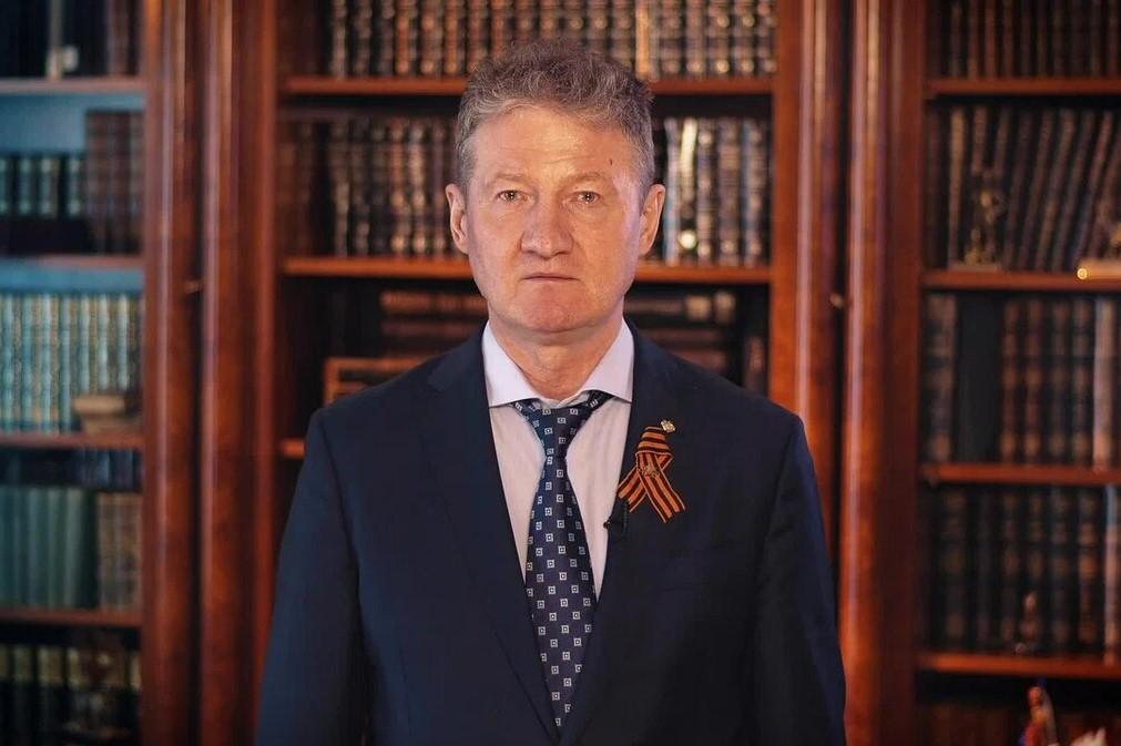 Гендиректор УГМК Андрей Козицын поздравил россиян с Днем Победы - Фото 1