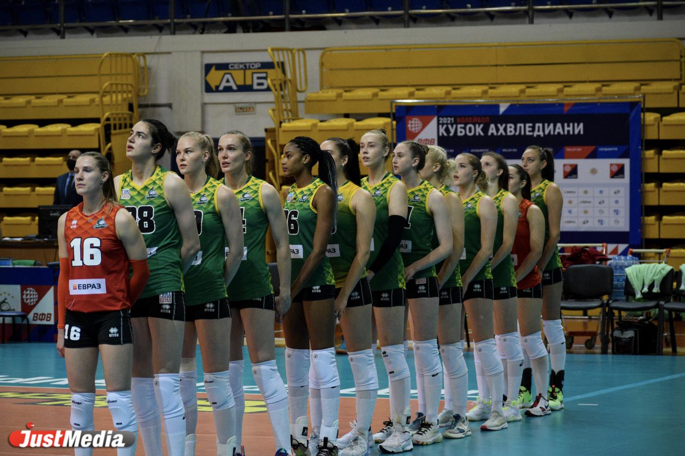 Невероятная «Уралочка». Уральские волейболистки – серебряные призеры чемпионата России - Фото 1