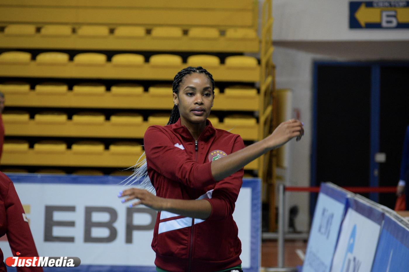 Дмитрий Губерниев о тренере «Локомотива», обозвавшем уральскую волейболистку: «Воронков - чертов расист» - Фото 1
