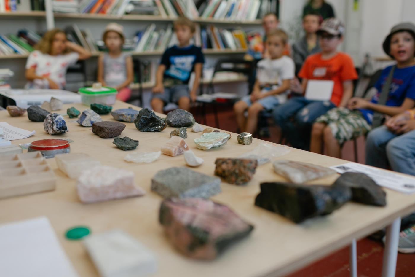 «Чертим город ногами». В Екатеринбурге запускается семейный творческий лагерь - Фото 1