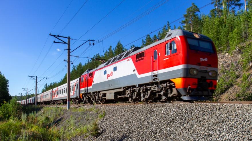 Перевозки пассажиров на СвЖД в мае выросли на 1,2% - Фото 1