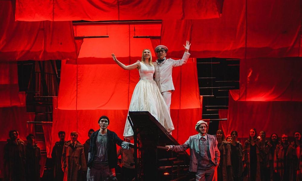 Организаторы Ural Music Night отменили показ культовой рок-оперы «Иисус Христос – суперзвезда» - Фото 1