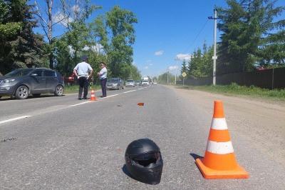 Под Верхней Пышмой пенсионер на «Ладе» устроил смертельное ДТП с мотоциклистом - Фото 1