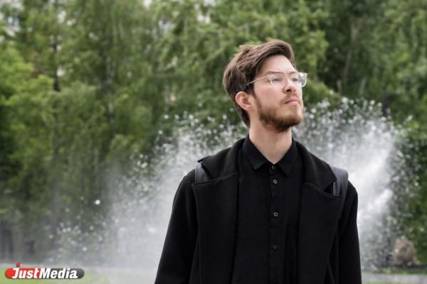 Павел Омелёхин, куратор «Дизайн-кода Екатеринбурга»: «Идеальное время, для того чтобы заняться дизайном города» В Екатеринбурге +18 градусов