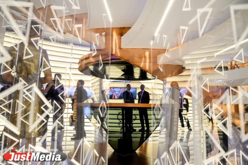 На ИННОПРОМ в Екатеринбурге приедут около 30 зарубежных делегаций - Фото 1