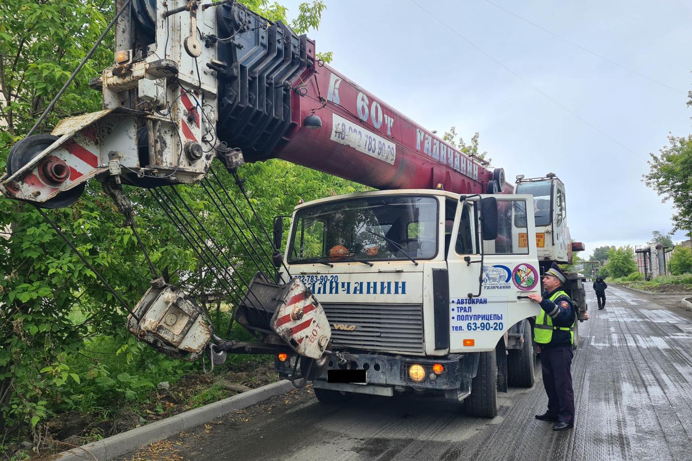 В Нижнем Тагиле на «зебре» водитель автокрана насмерть сбил женщину-пешехода - Фото 1