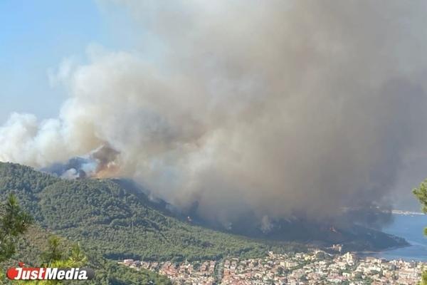 В курортном районе Турции зафиксировали 19 пострадавших во время лесных пожаров - Фото 1