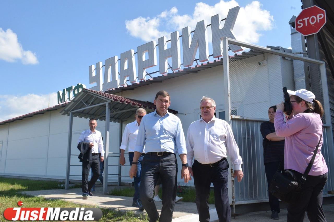 В Свердловской области появится 10 сел будущего. Евгений Куйвашев оценил инновационную ферму в Сажино - Фото 1