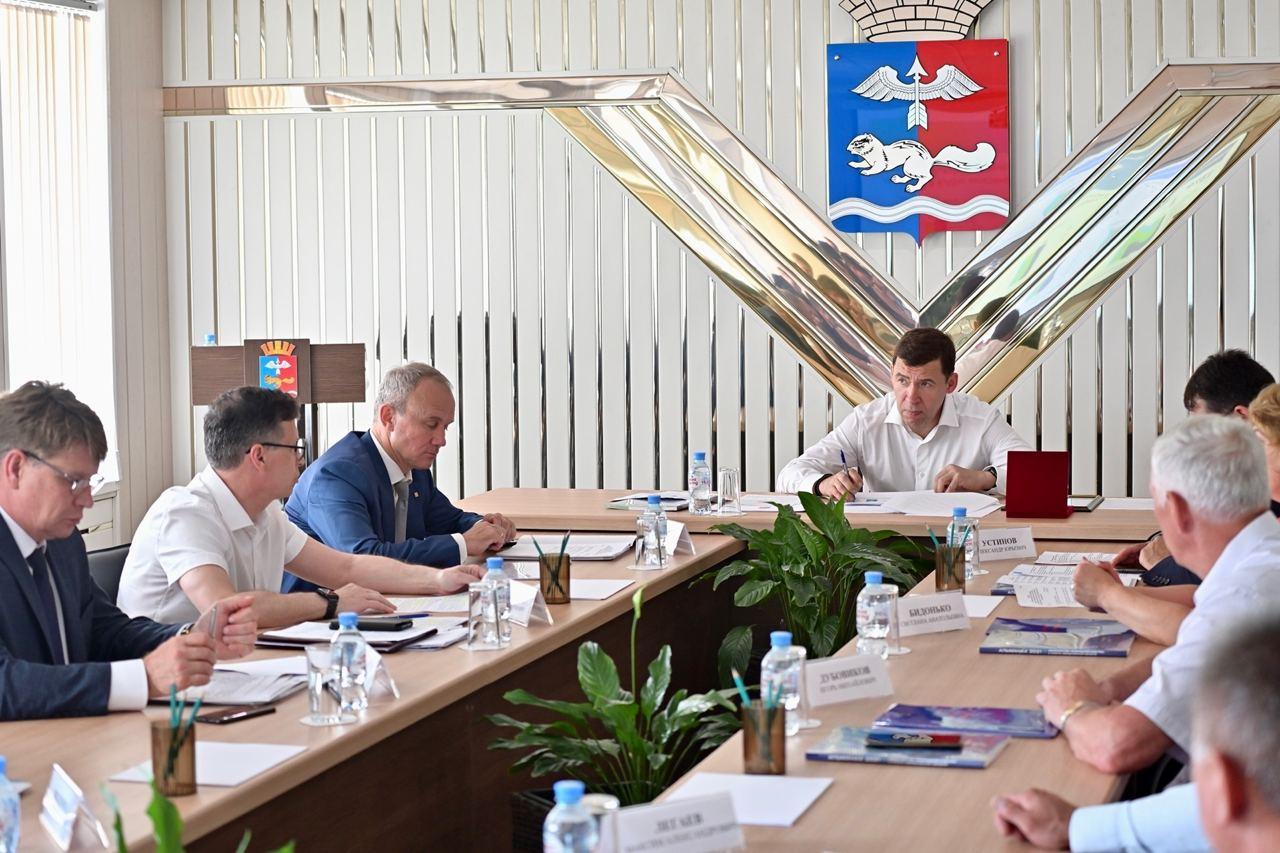 Евгений Куйвашев поставил задачи по развитию спортивной инфраструктуры на севере Свердловской области - Фото 1