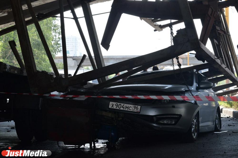 Стали известны некоторые подробности ДТП под мостом на Объездной - Фото 1