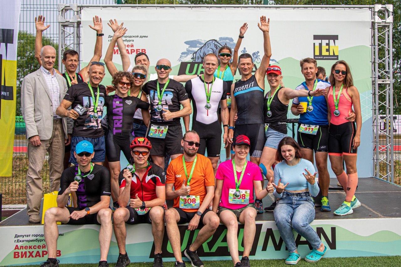 Участие в первых соревнованиях по триатлону в Екатеринбурге приняли около двухсот человек - Фото 1