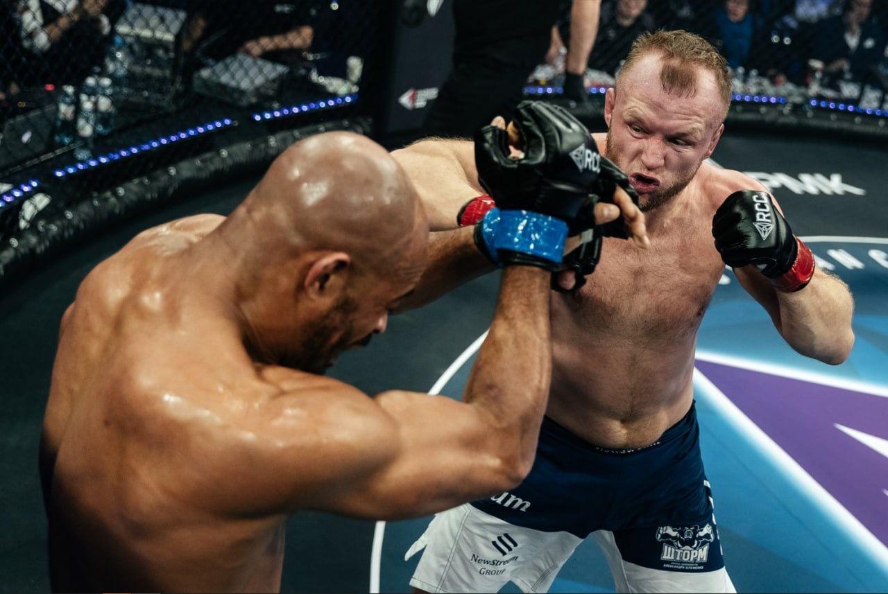 Против Александра Шлеменко в Екатеринбурге выйдет Александр Илич - Фото 1