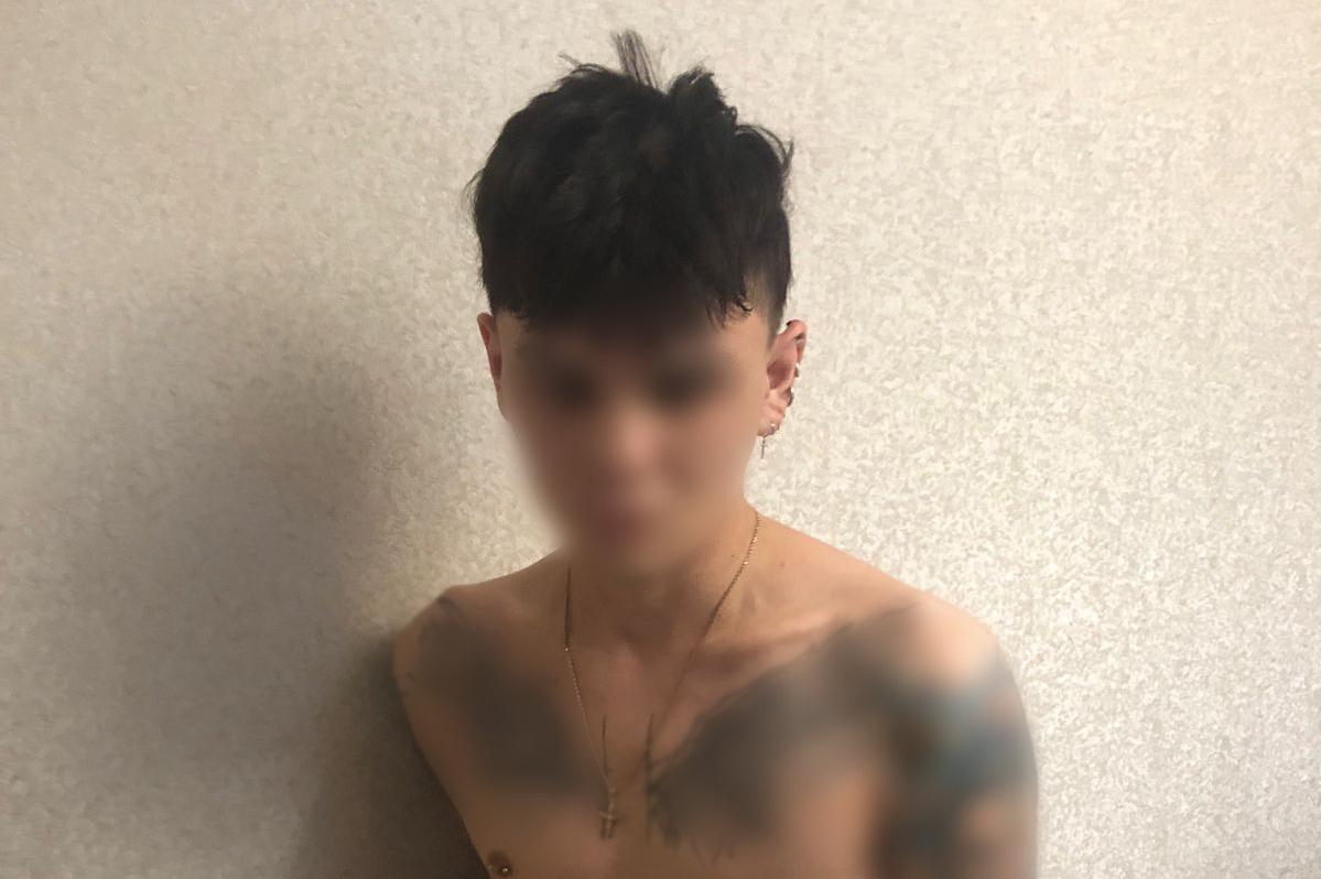 Полиция Екатеринбурга задержала мигранта, который зарабатывал на новую машину продажей наркотиков - Фото 1