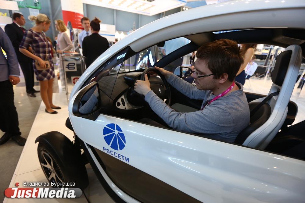 «Владельцы ТЦ готовы рассматривать установку зарядных станций только на правах аренды». Руководитель компании «Терра-Ток» рассказал о проблемах электромобилей в Екатеринбурге - Фото 1