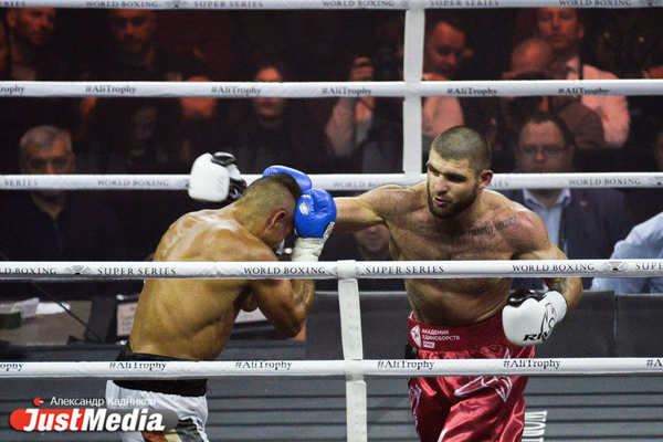 Магомед Курбанов и Партик Тейшера подписали контракт на бой в Екатеринбурге - Фото 1