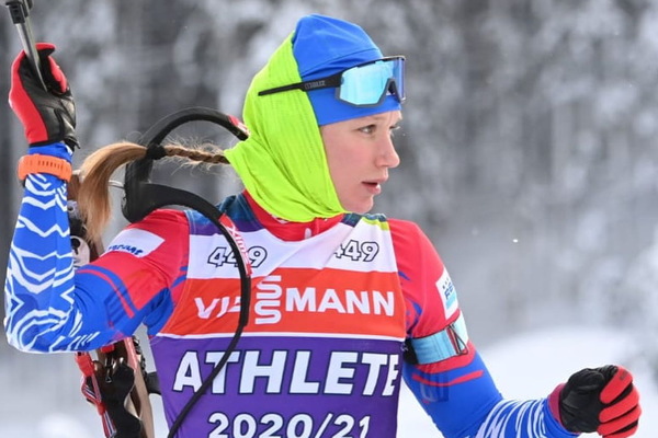 Биатлонистка Ирина Казакевич из-за эстафеты на Олимпиаде в Пекине пропустила похороны отца - Фото 1