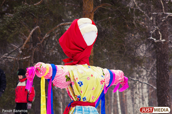 Большое празднование Масленицы в Екатеринбурге пройдет 6 марта в парке Маяковского - Фото 1