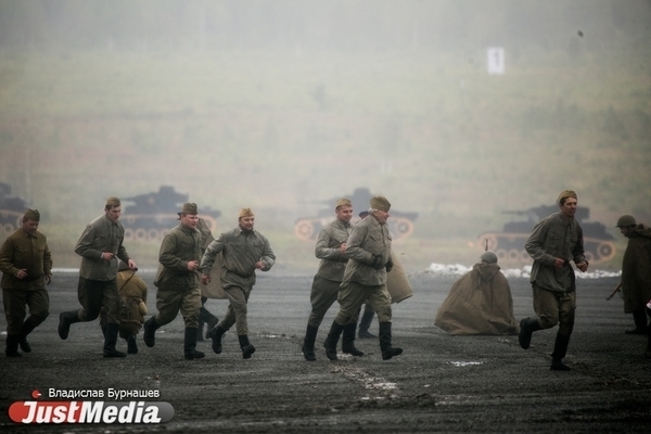 Минобороны РФ: украинские военные массово бросают вооружение и сдают позиции  - Фото 1