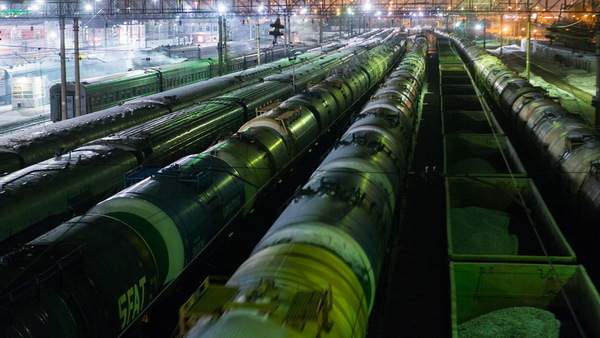 Погрузка на Свердловской железной дороге в феврале выросла на 2% - Фото 1