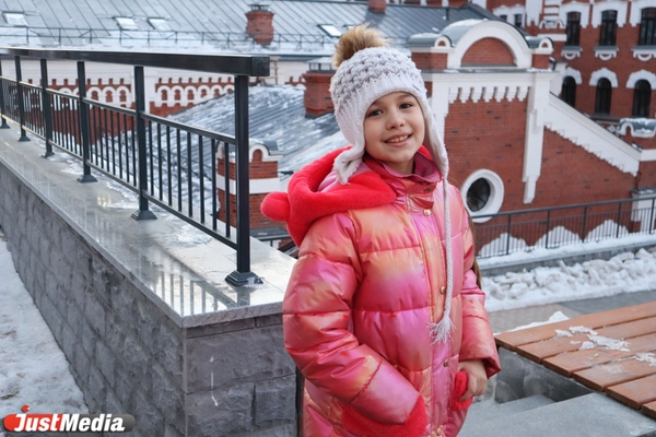 Юлия Веснина, школьница: «Весна встречает нас снегопадами» В Екатеринбурге +3 градуса - Фото 1