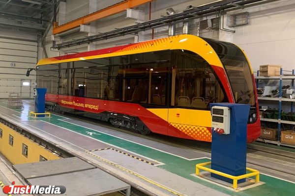 Из Екатеринбурга в Верхнюю Пышму будут ездить желто-красные трамваи - Фото 1