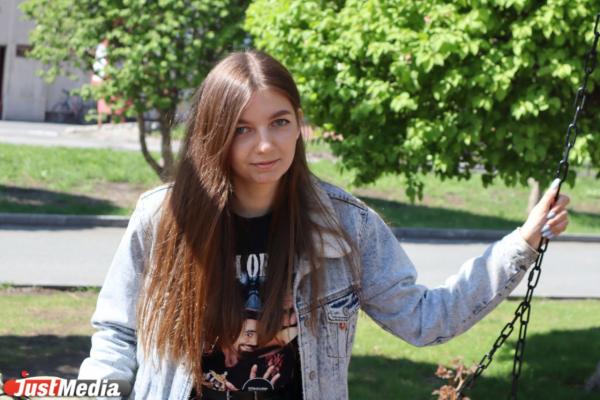 Александра Макарова, продавец: «Иногда погода на Урале сильно удивляет» В Екатеринбурге +21 градус - Фото 1