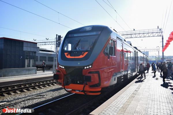 Из Екатеринбурга до Челябинска можно будет добраться на скоростном поезде за 3 часа 50 минут - Фото 1