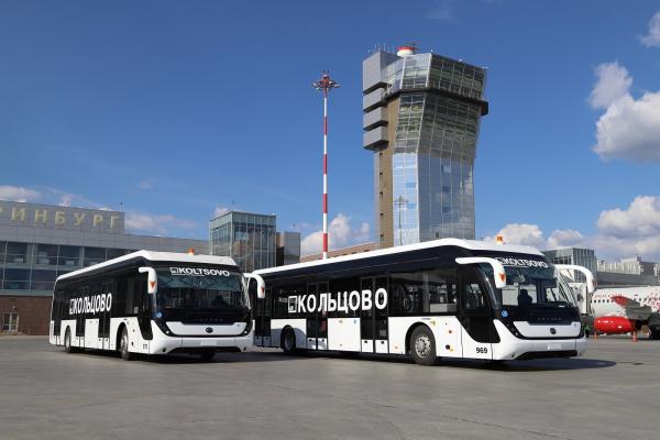В Кольцово купили новые перронные автобусы с кондиционерами - Фото 1