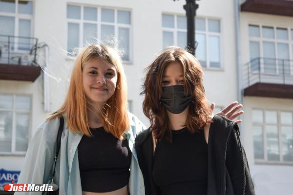 Секс анасы ұлы суреттері Pussy Riot порно видео