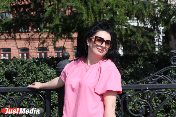 Роксолана Деменева, гостья из Сургута: «Не хочется, чтобы лето заканчивалось» В Екатеринбурге +22 градуса - Фото 1