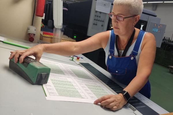 В Свердловской области начали печатать бюллетени к выборам губернатора - Фото 1