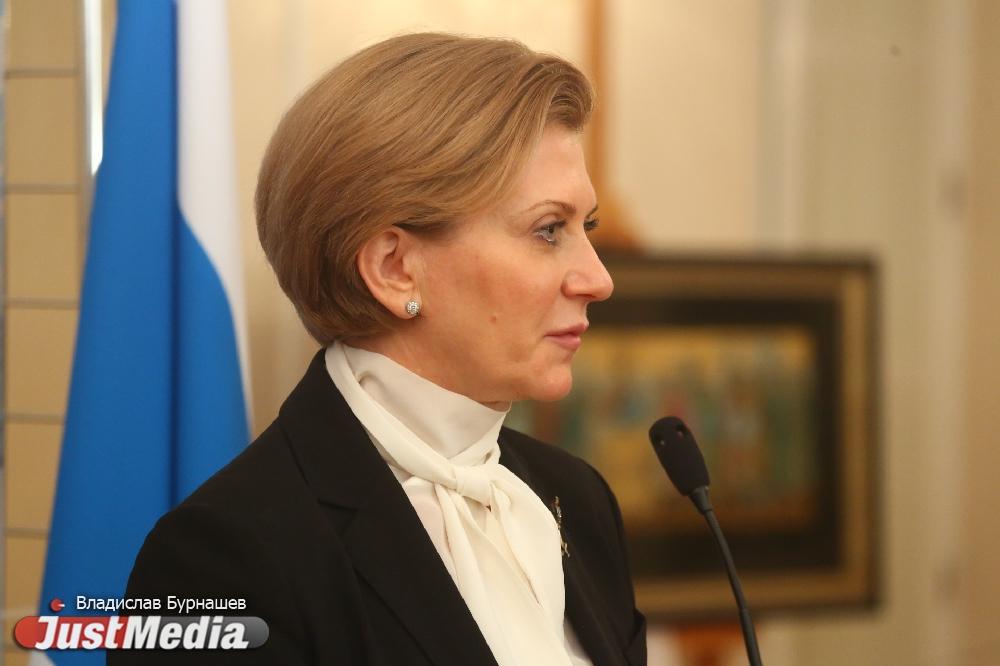 Анна Попова заявила, что в России не будут вводить дополнительные ограничения из роста заболеваемости ковидом - Фото 1