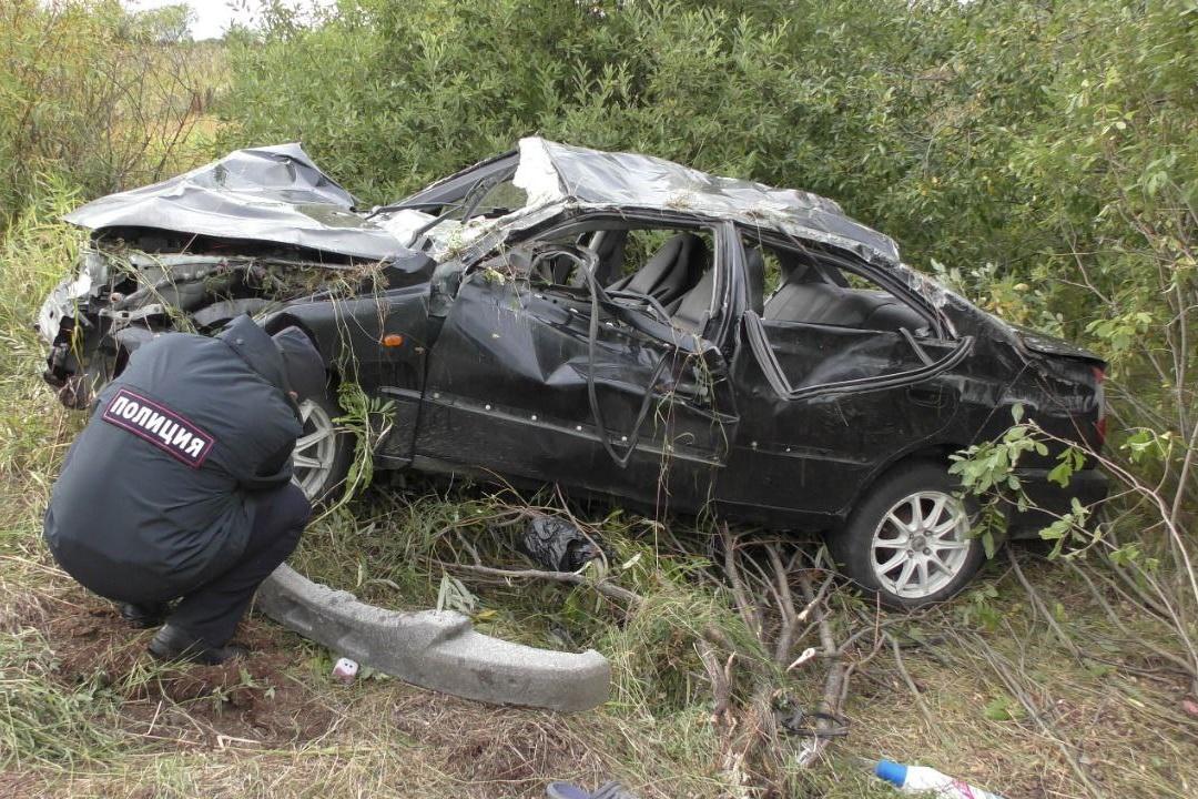 Под Алапаевском в ДТП погибли два человека - Фото 1