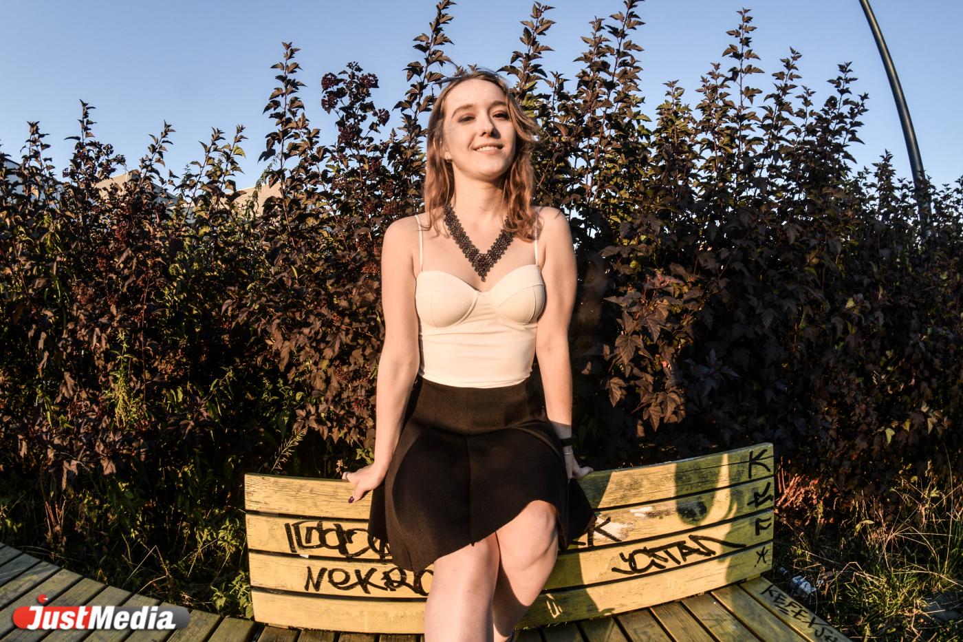 Дарья Питателева, журналист: «А уже можно начинать варить глинтвейн или все же рановато?». В Екатеринбурге +24 градуса - Фото 1