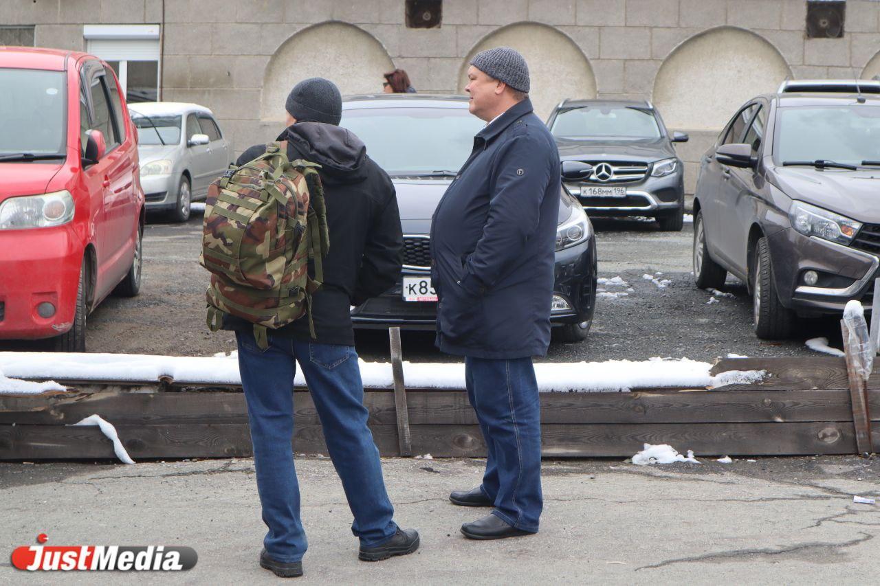 Уральские бизнесмены начали оказывать посильную помощь мобилизованным - Фото 1